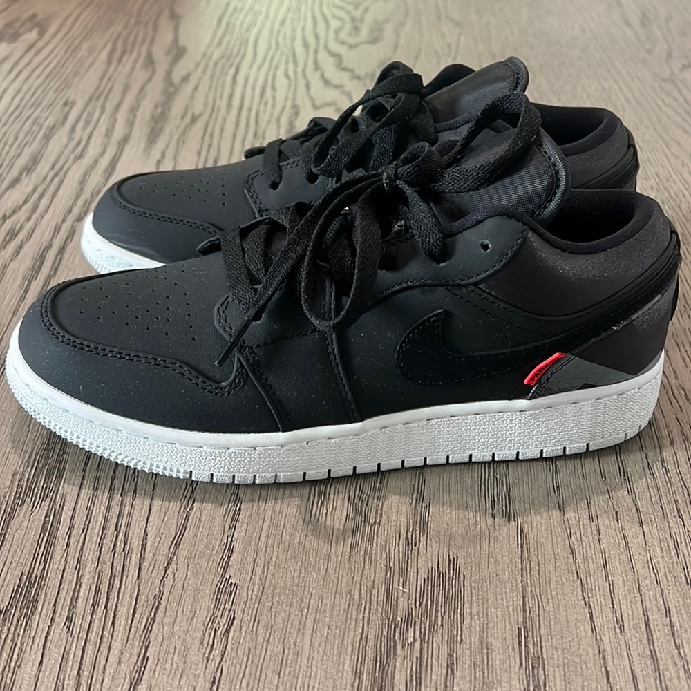 Nike Paris Saint-Germain x Air Jordan low black - Picture 4 of 9